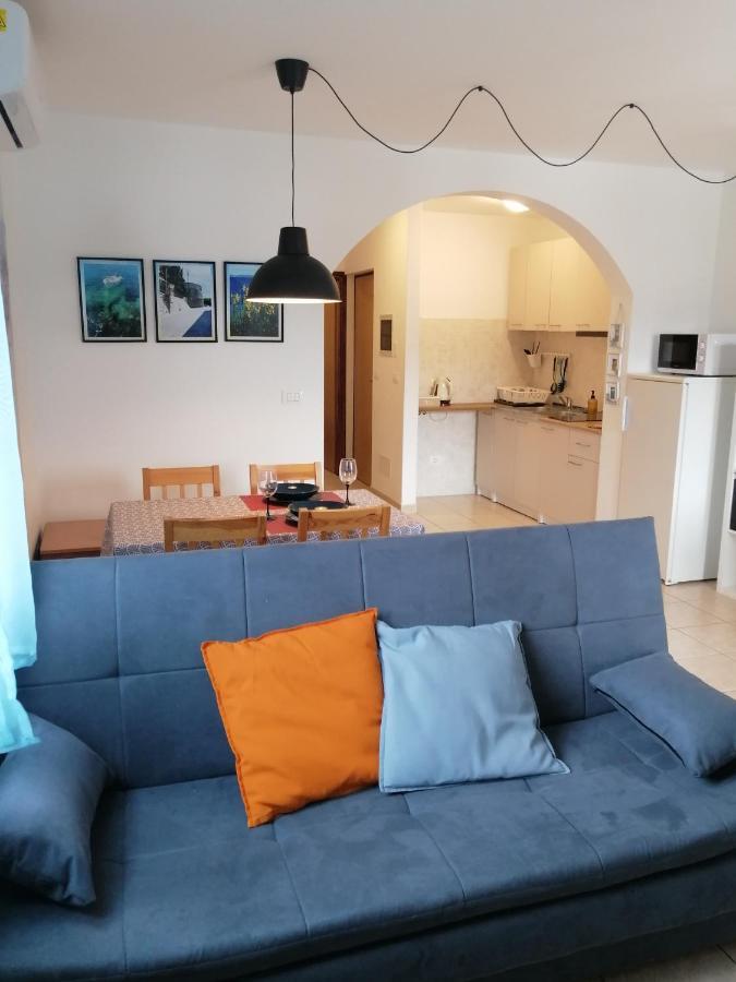 Apartment Layla - Intermezzo With Sea View In Center Of Rabac Eksteriør billede